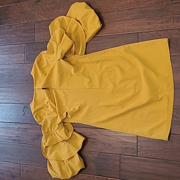 Gilli women's mustard gold 3/4 length ruffled sleeve dress size Small - Picture 3 of 11